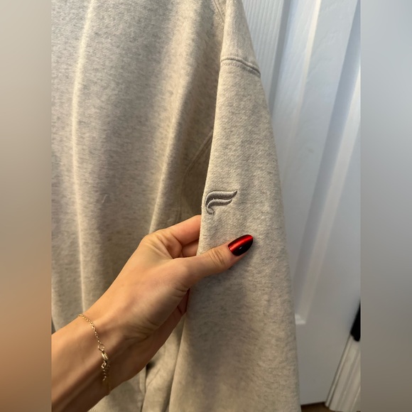 Fabletics Sweatshirt - Picture 3 of 3